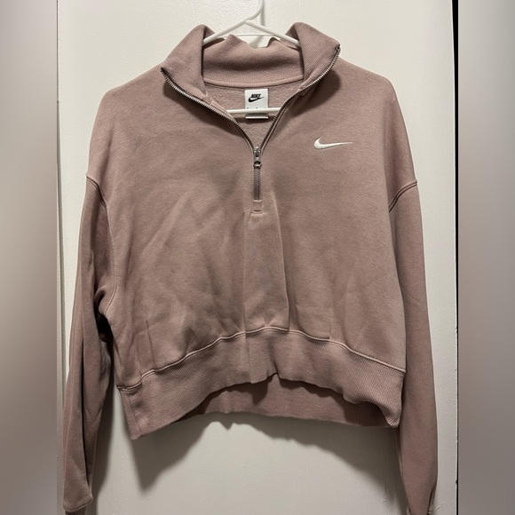 NWOT Nike Women’s half zip pullover - Picture 1 of 5